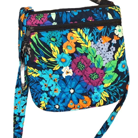 Vera Bradley Handbags - Vera Bradley Midnight Blues Purse